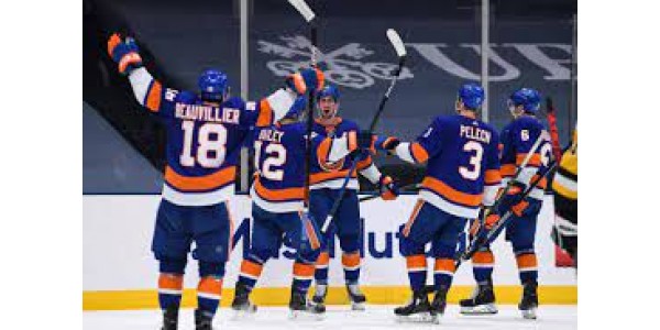 New York Islanderi pobijedili su Boston Bruins 4-3 produžetkom New York Islanderi pobijedili su Boston Bruins 4-3 produžetkom